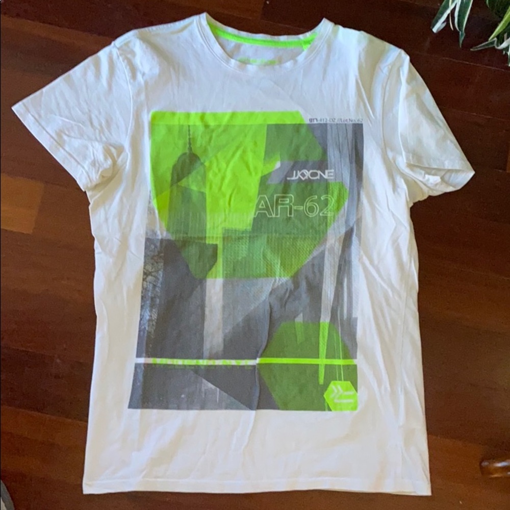 Men Tshirt